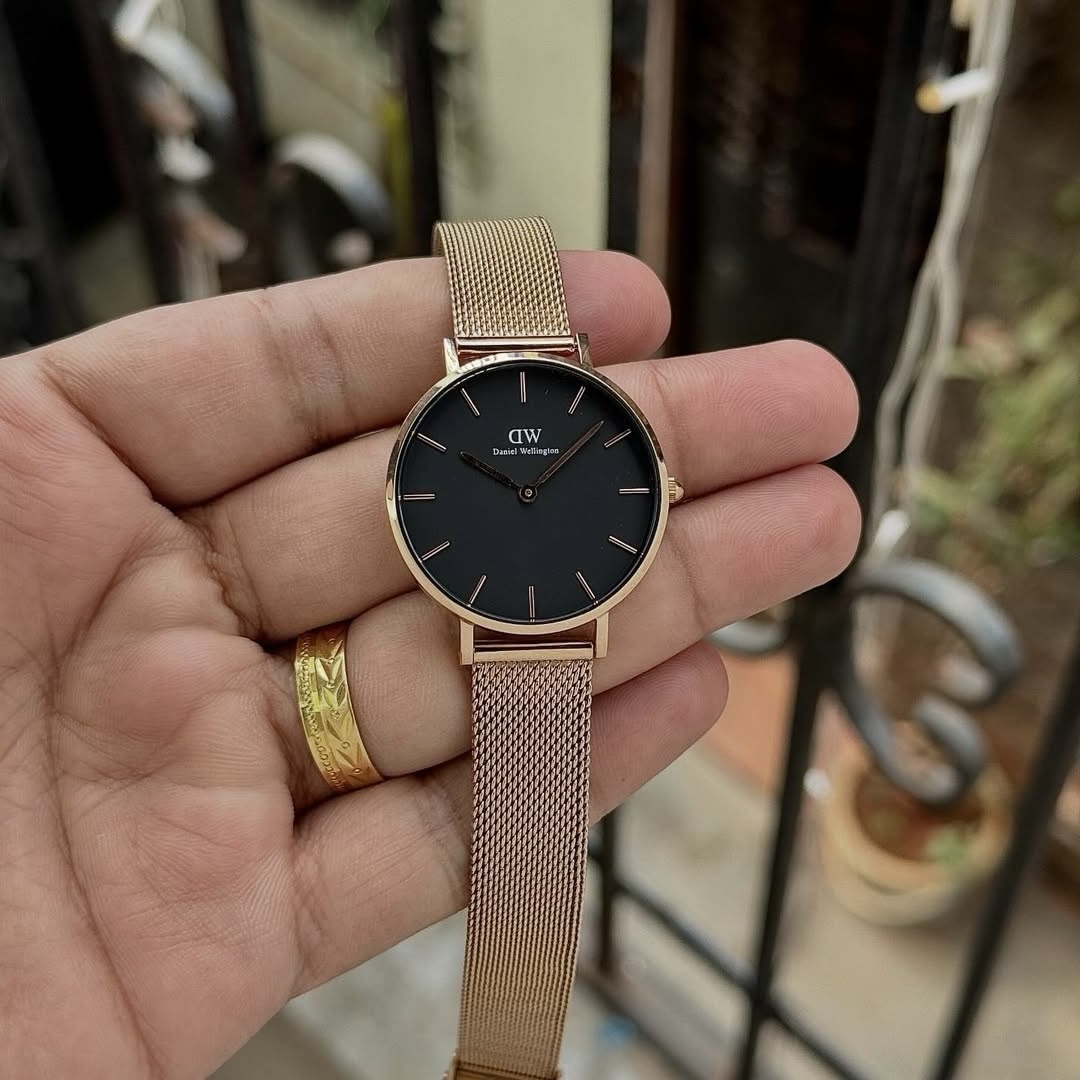 wowww-jewellery-r%e2%a4%93download-5 Daniel Wellington Rose Gold Mesh Watch-Black Dial - Image 1