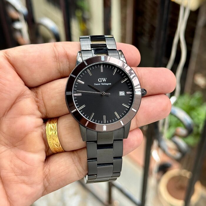 Daniel Wellington Iconic Motion Black Watch - Image 4