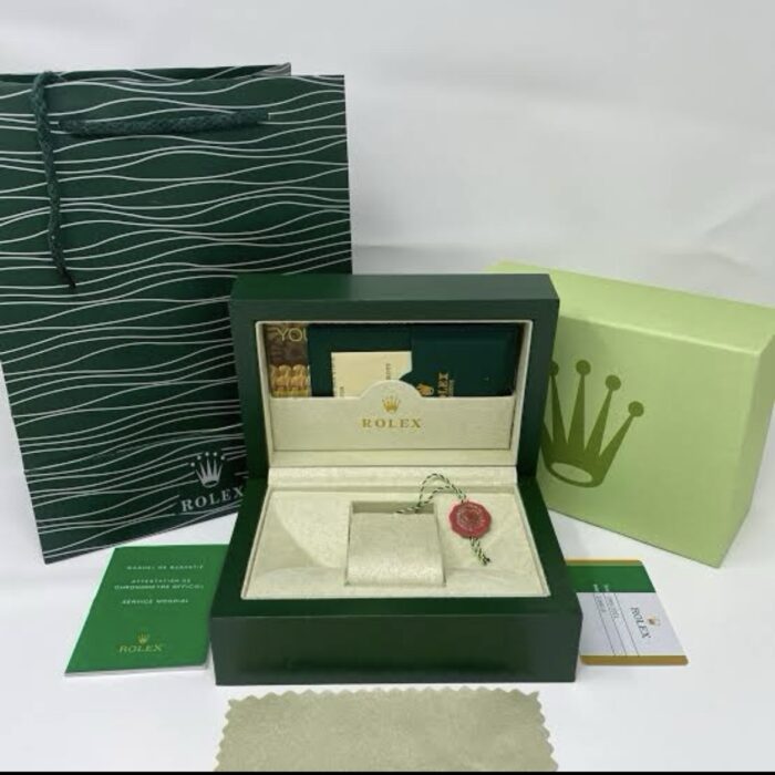 Rolex Submariner Men's Watch - Image 3