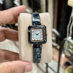 Gucci Women’s Square Dial Watch