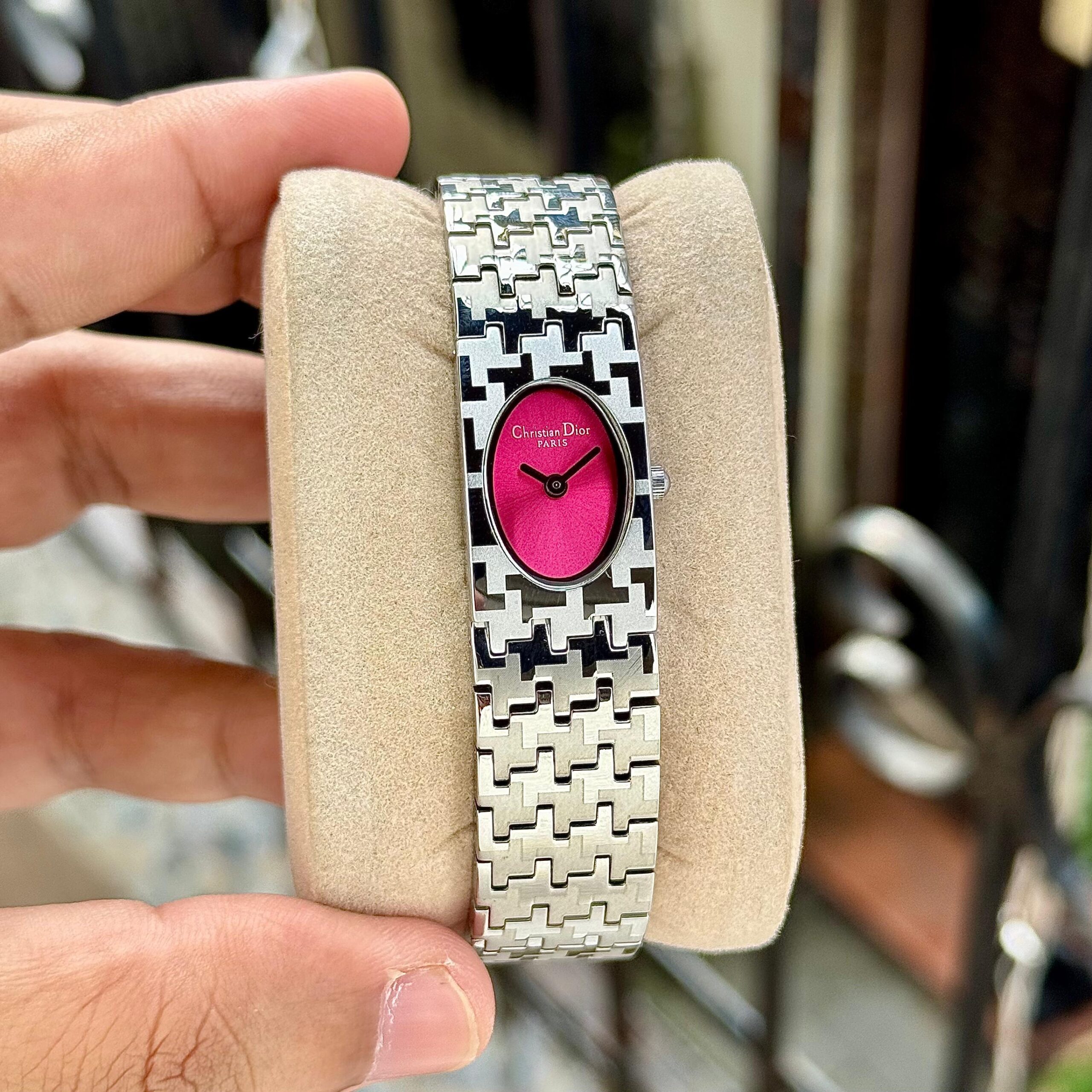 fe63e9c3-3bbe-4868-830a-500d1a719f22 Christian Dior Ladies Luxury Silver Bracelet Watch - Image 1