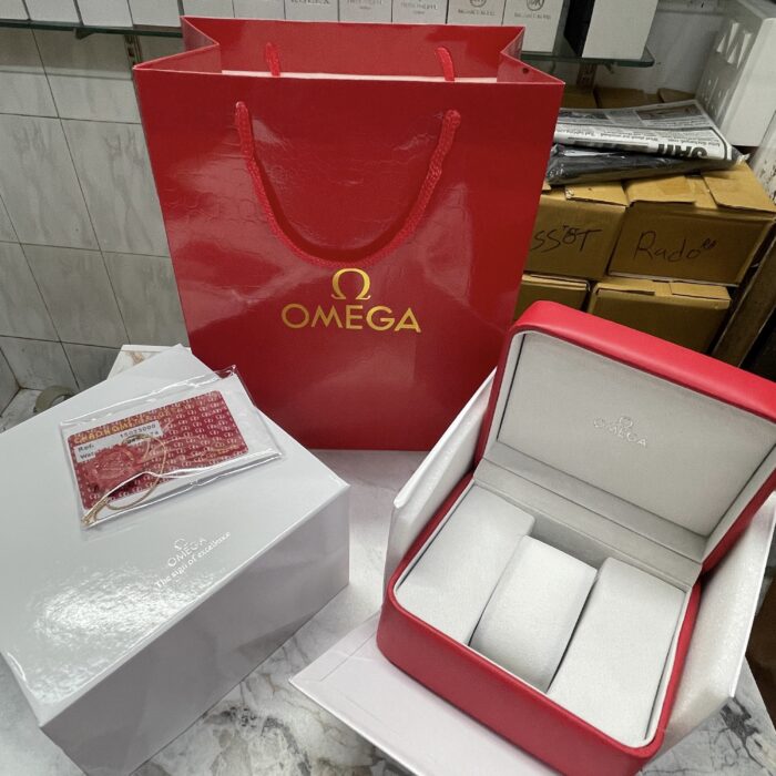 Omega Seamaster Aqua Terra Shades 150M Men’s Watch – Blue World Dial Edition - Image 4